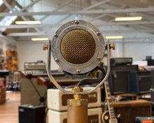 Load image into Gallery viewer, Ear Trumpet Labs Edwina
