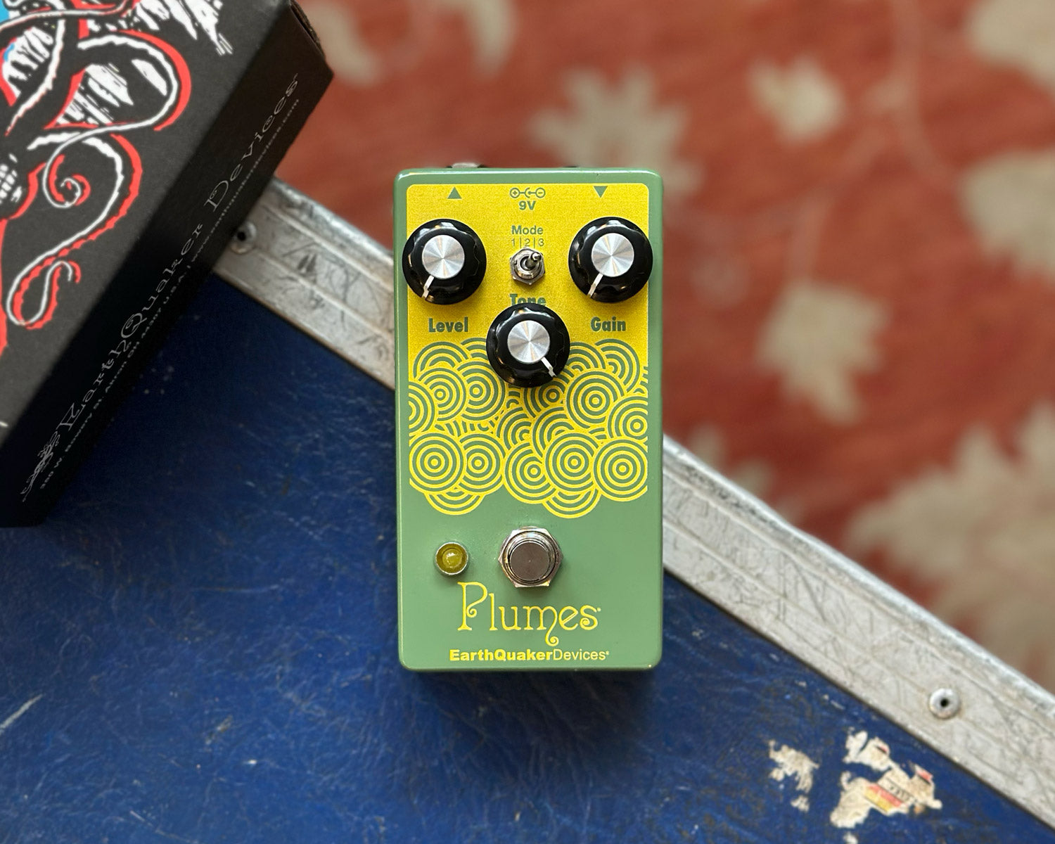 EarthQuaker Devices Plumes Small Signal Shredder – Found Sound