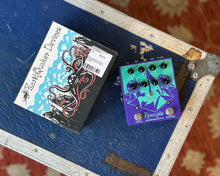Load image into Gallery viewer, EarthQuaker Devices Pyramids
