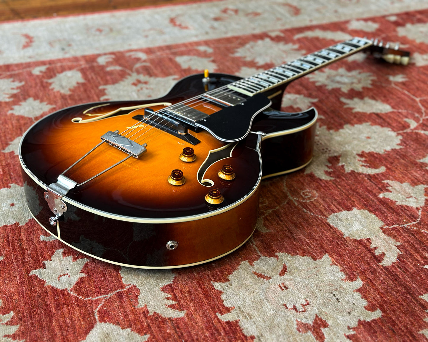 Eastman AR372CE-SB Hollowbody