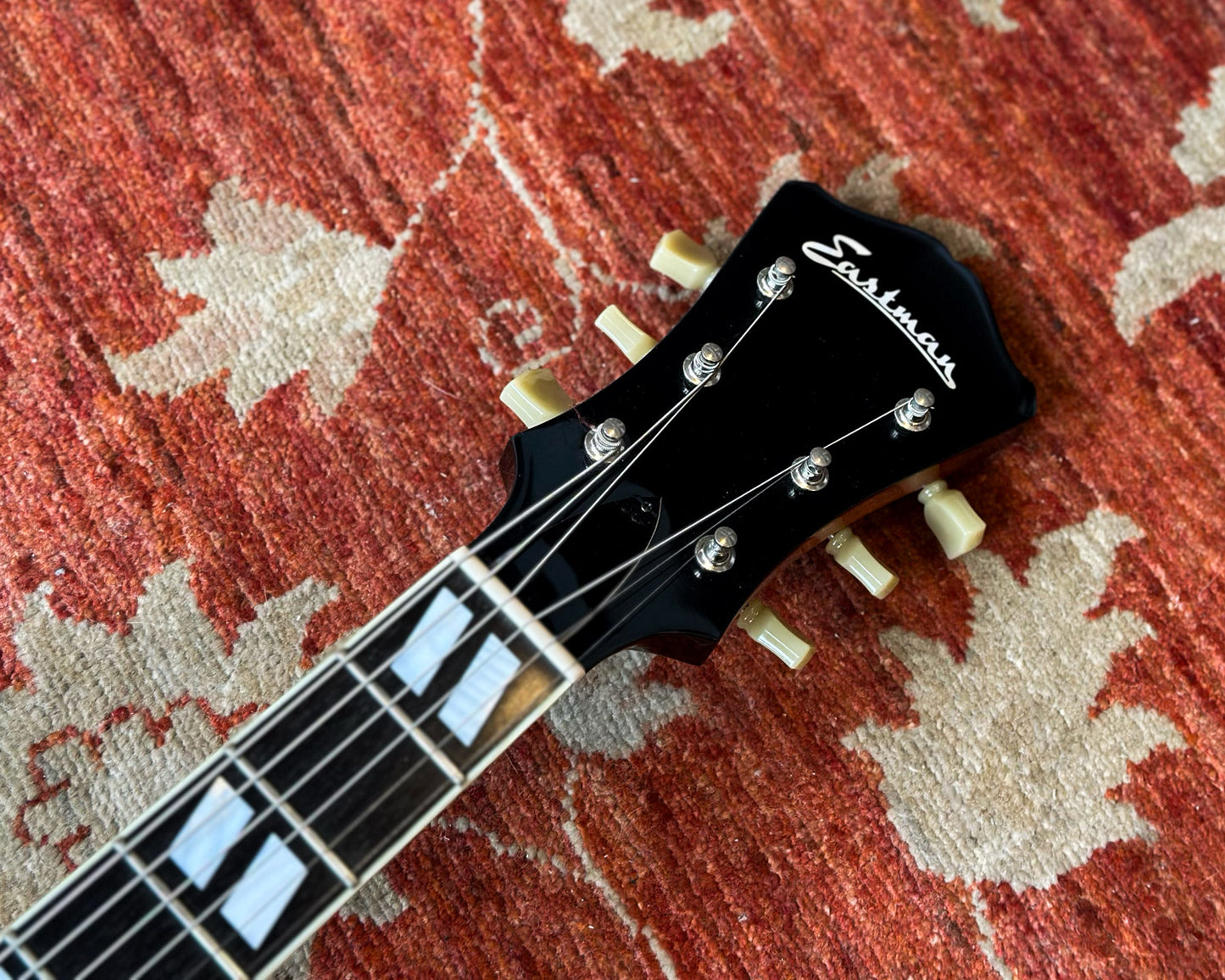 Eastman AR372CE-SB Hollowbody