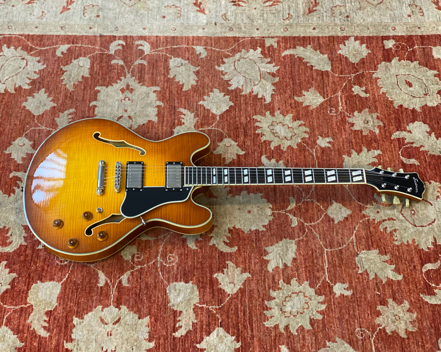 Eastman T486-GB - Gold Burst Flame Top 335-Style w/ OHSC