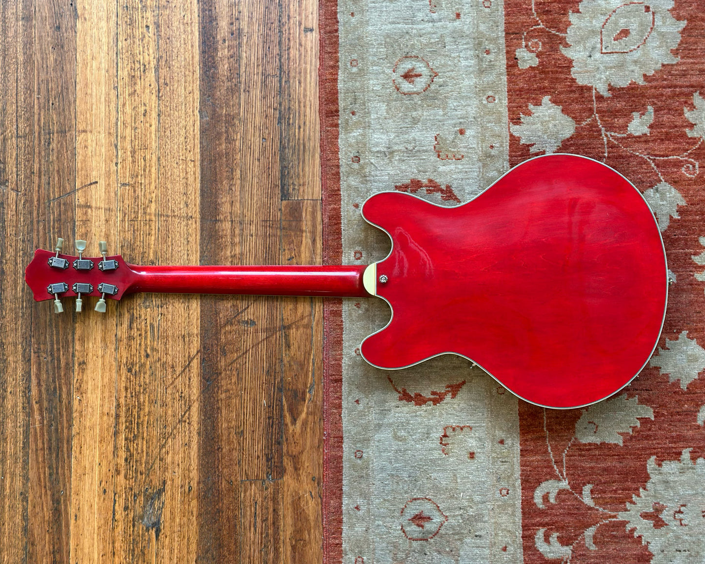Eastman T64/TV-T Archtop w/ OHSC - Cherry