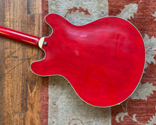 Load image into Gallery viewer, Eastman T64/TV-T Archtop w/ OHSC - Cherry
