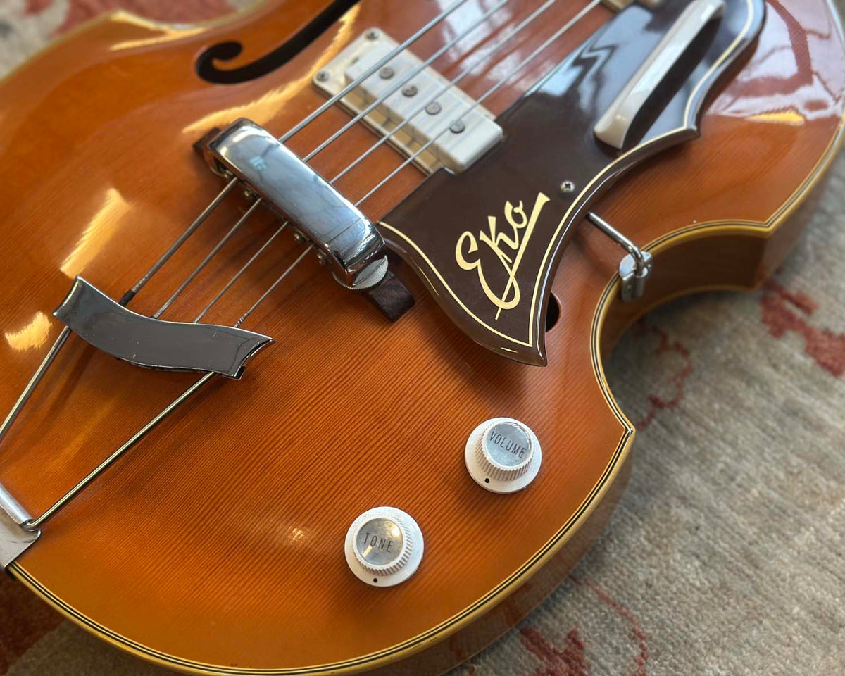 1966 Eko 995 Violin Bass