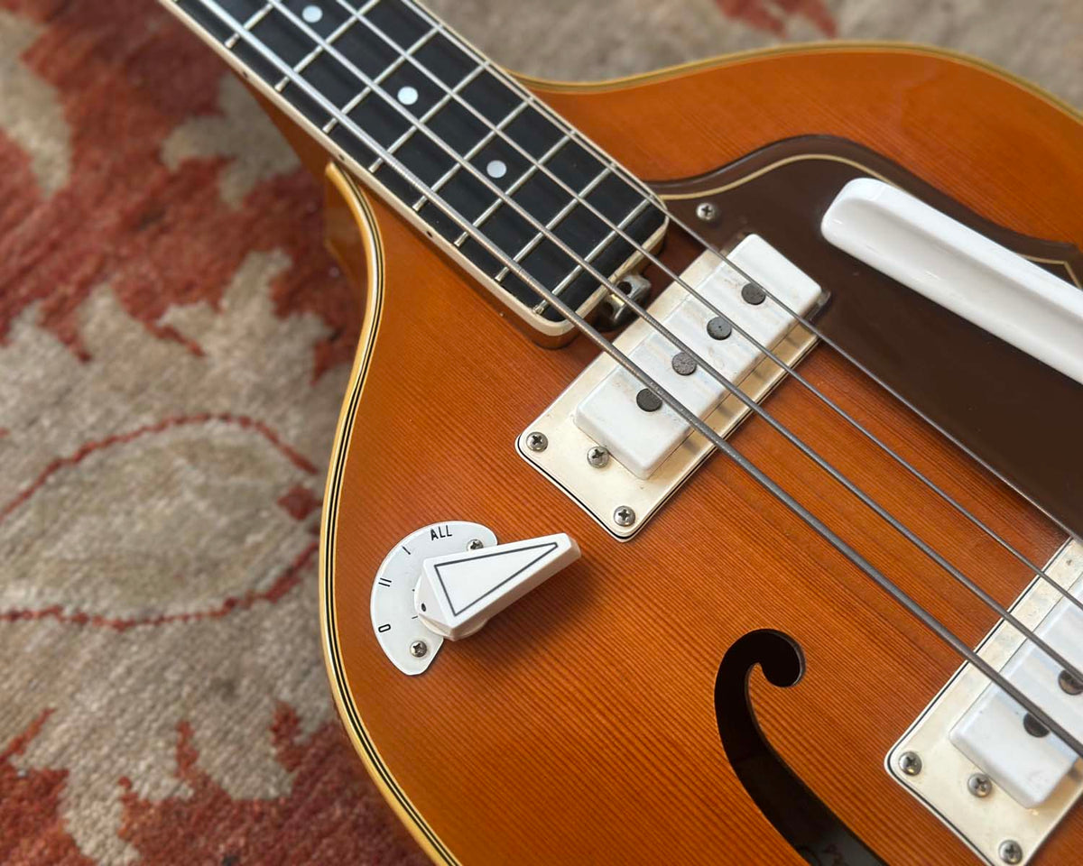 1966 Eko 995 Violin Bass