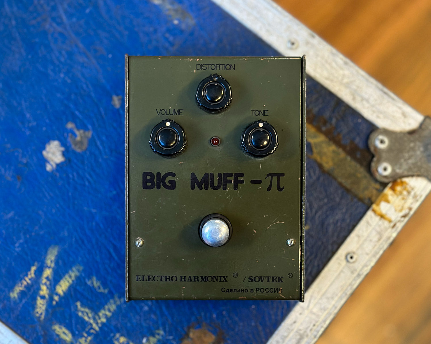 Electro Harmonix/Sovtek Big Muff Pi V7 Bubble Font w/Original Box