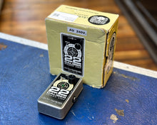 Load image into Gallery viewer, Electro Harmonix 22 Caliber Power Amp
