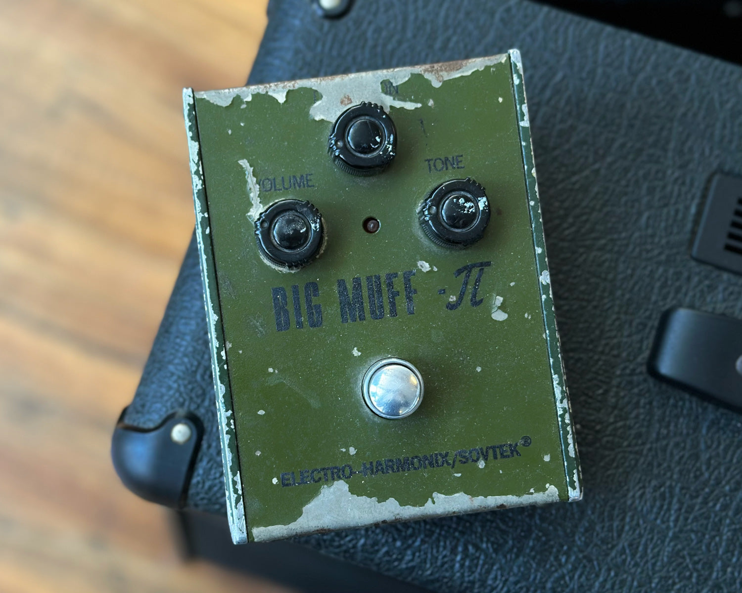 Electro Harmonix / SOVTEK 'Green Russian' Big Muff π V7 (Tall Font)