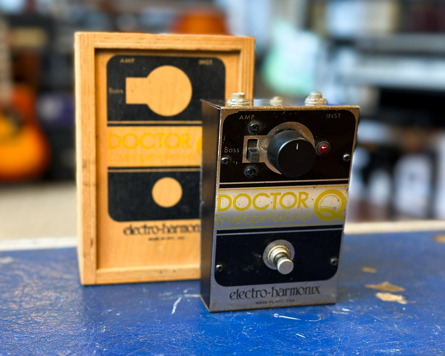 2002 Electro Harmonix Doctor Q Envelope Follower - Bent Steel Enclosure w/ Original Wooden Box and Paperwork