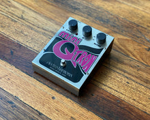 Load image into Gallery viewer, Electro Harmonix Mini Q-Tron
