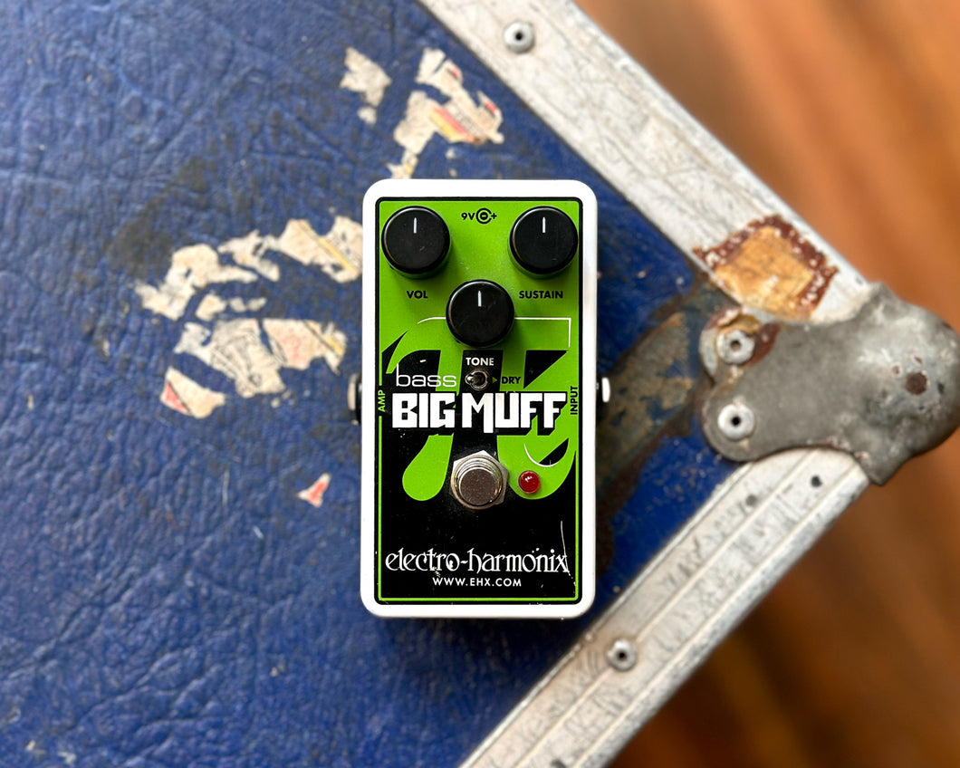 ギター Electro-harmonix NANO bass BIG MUFF PI ELECTRO-HARMONIX NANO BASS BIG MUFF PI エレハモ ディストーション