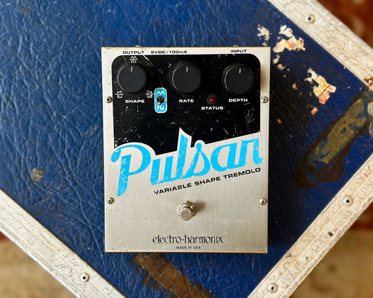 Electro Harmonix Pulsar Tremolo Pedal