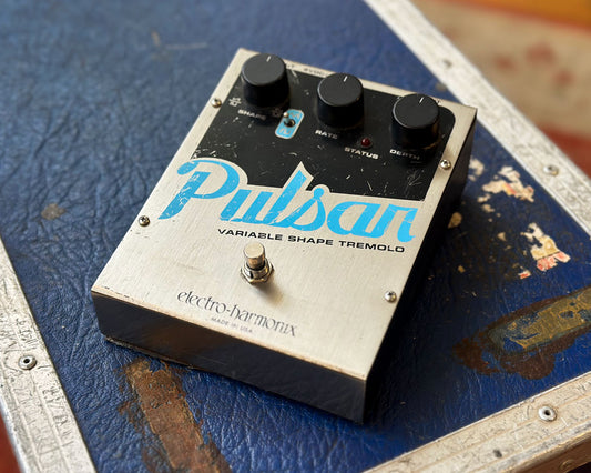 Electro Harmonix Pulsar Tremolo Pedal