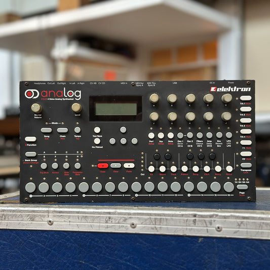 Elektron Analog Four MKI 4-Voice Desktop Polysynth with Sequencer