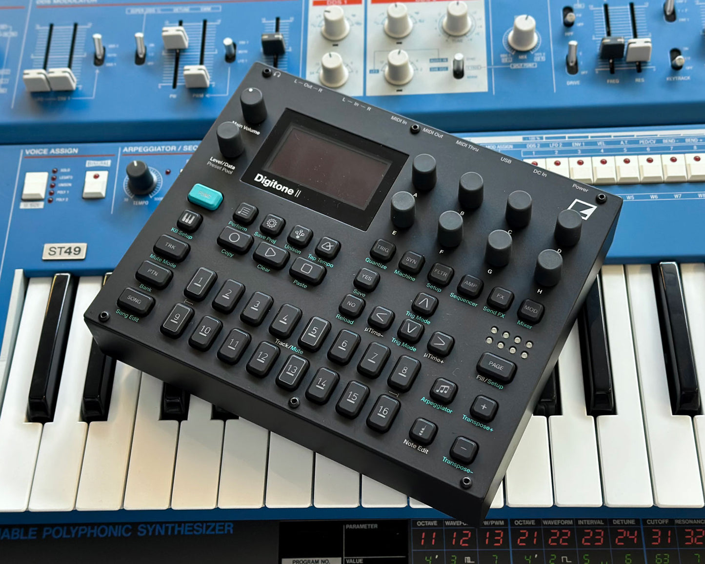 Elektron Digitone II Digital Synthesizer Sequencer