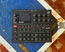 Load image into Gallery viewer, Elektron Syntakt
