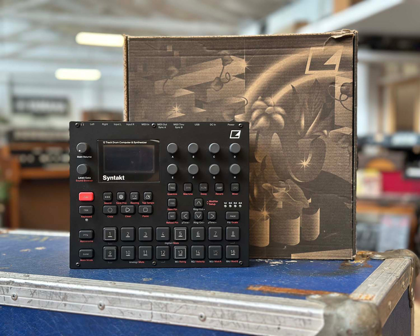 Elektron Syntakt 12-Track Hybrid Drum Machine and Synthesizer