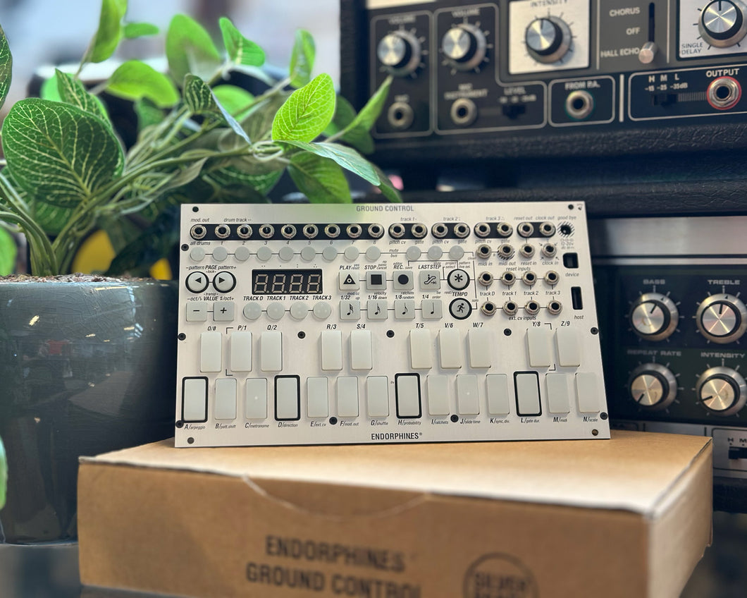 Endorphin.es Ground Control Eurorack Sequencer - Silver