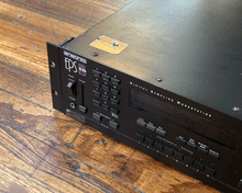 Load image into Gallery viewer, Ensoniq EPS16+ Rackmount Sampling Workstation
