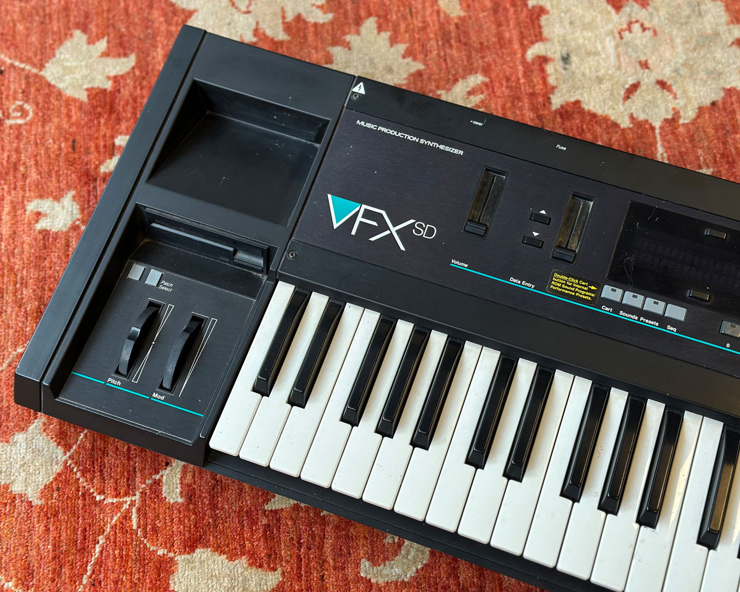 Ensoniq VFXsd Music Production Synthesizer