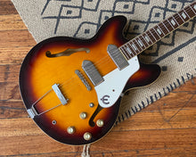 Load image into Gallery viewer, &#39;10 Epiphone Casino - Vintage Sunburst 🇨🇳
