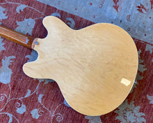 Load image into Gallery viewer, Epiphone Casino - Lefthanded w/ Gibson Bridge P90
