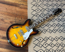 Load image into Gallery viewer, Epiphone Casino Hollowbody Electric
