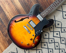 Load image into Gallery viewer, Epiphone DOT ES 335 Semi-Hollow Electric Guitar
