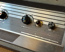 Load image into Gallery viewer, Epiphone EA50T Pacemaker Tremolo - 110V
