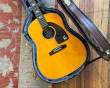 Load image into Gallery viewer, Epiphone FT-79 Acoustic/Electric &amp; Hard Case
