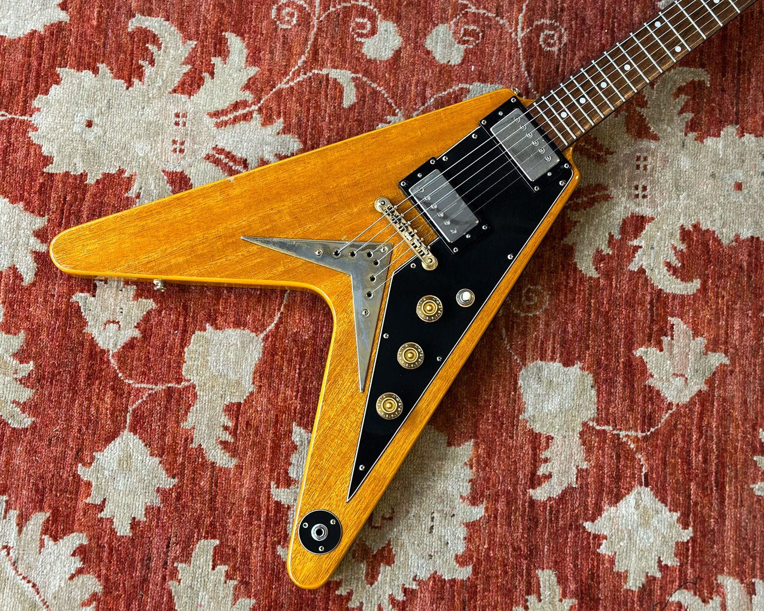 Epiphone Flying V ギター　1999年製　美品 1999 Epiphone Flying V 58 Reissue Relic korina – Yeahman's