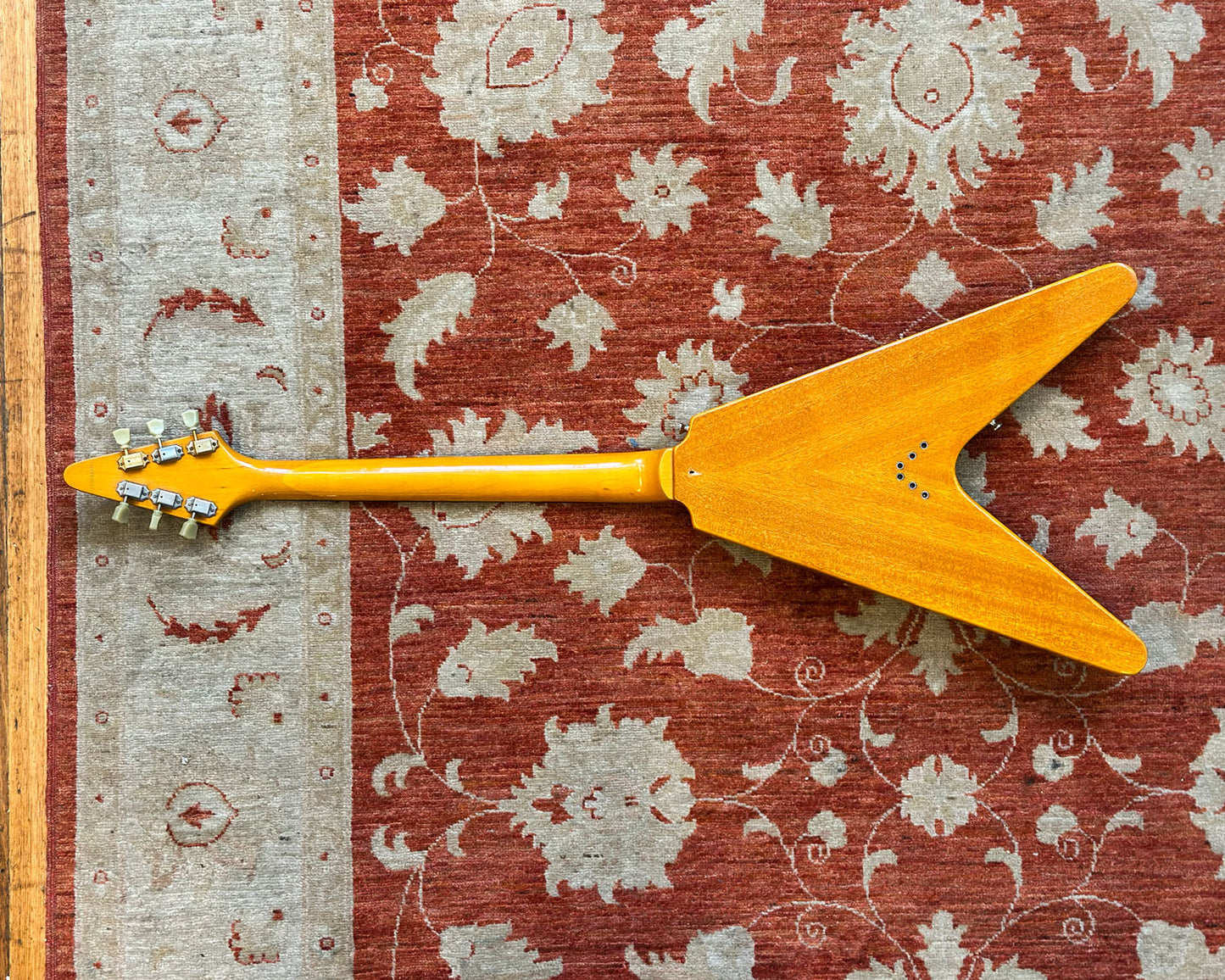 Epiphone Korina Flying V
