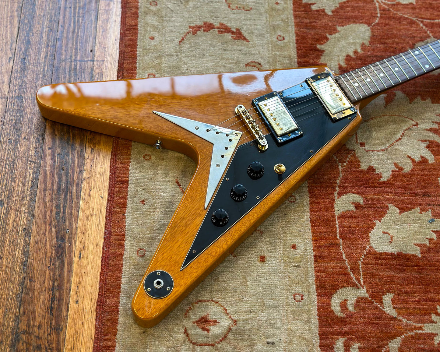 Epiphone Korina Flying V