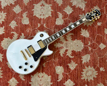 Load image into Gallery viewer, 2016 Epiphone Les Paul Custom Pro - Alpine White
