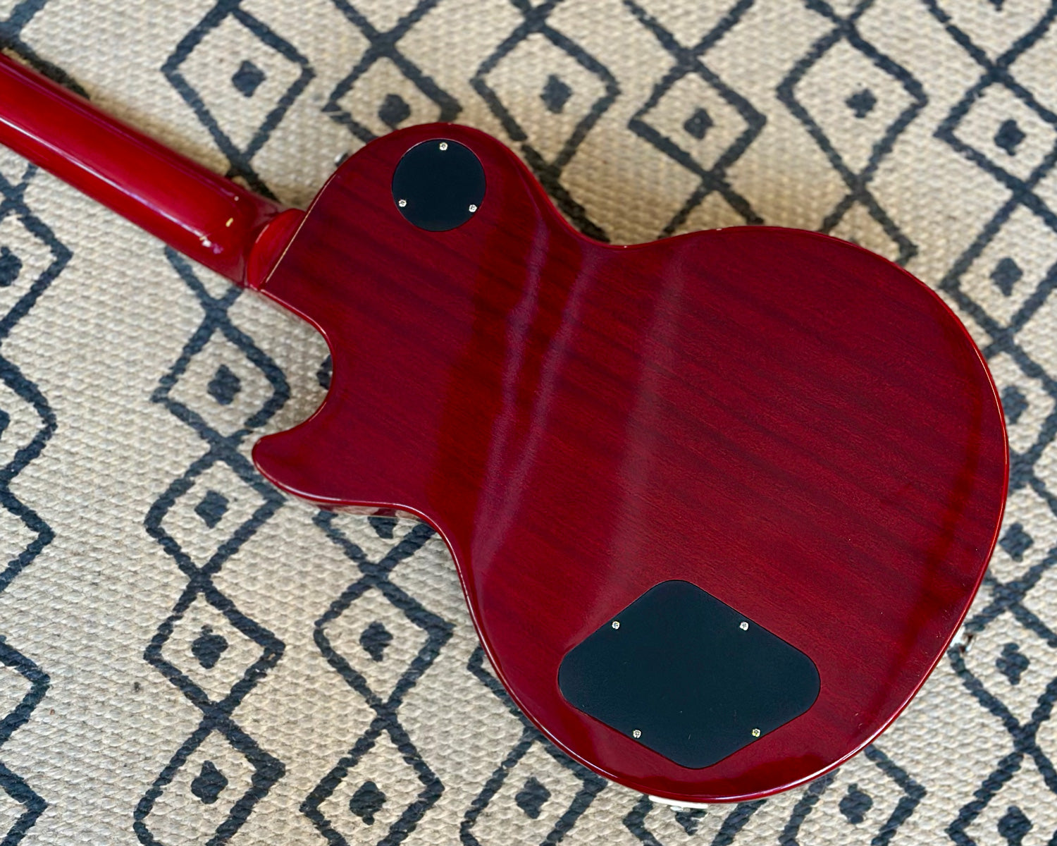 Epiphone Les Paul Standard – Found Sound