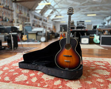 Load image into Gallery viewer, Epiphone Masterbilt Zenith Classic VS
