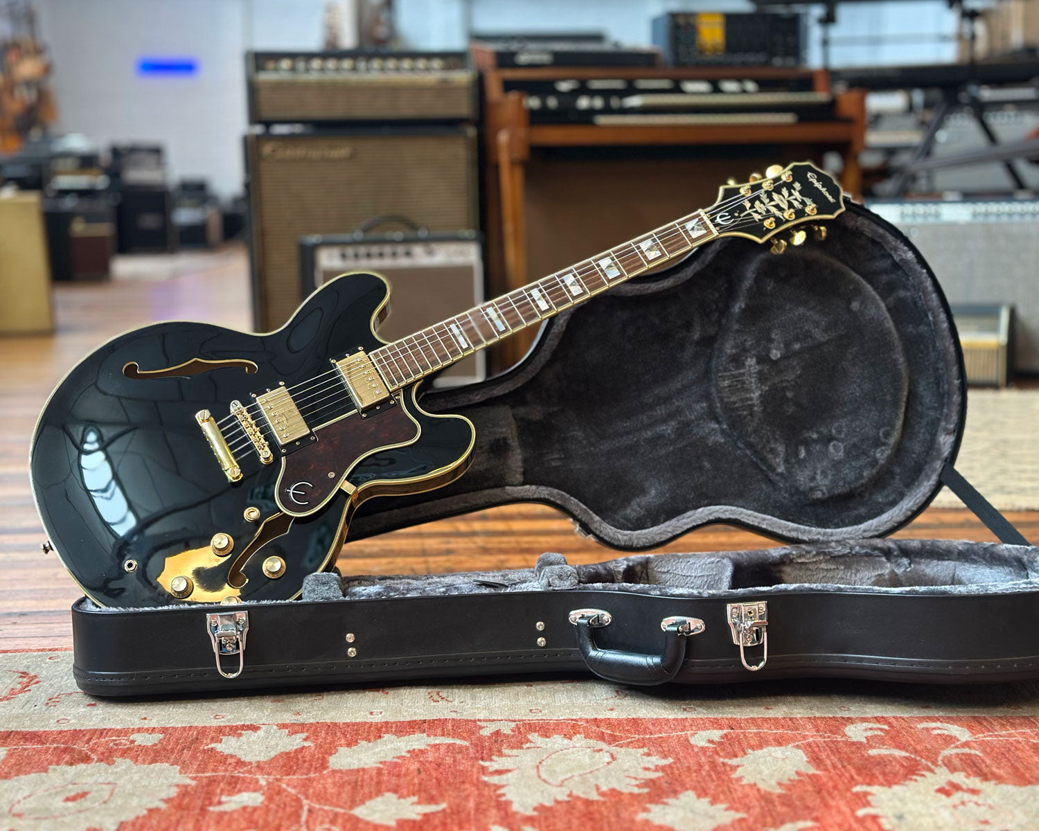 りささま専用Epiphone Sheraton II PRO ブラック used】Epiphone / Sheraton-Ⅱ Pro BK #21111523148 4.03kg【TONIQ横浜