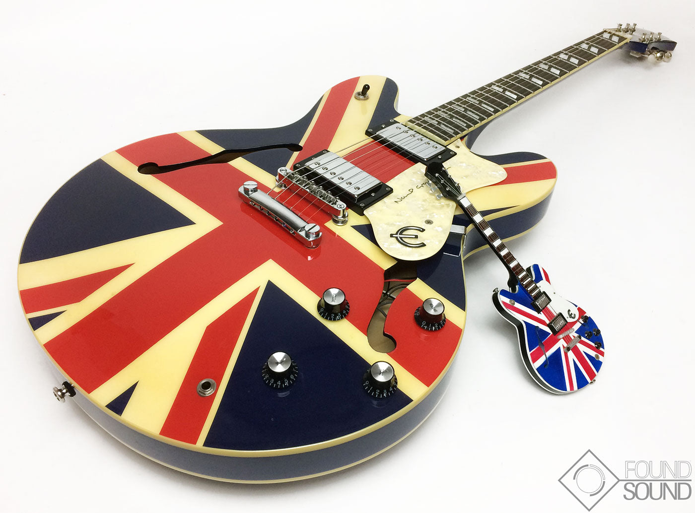ギター Epiphone Supernova UnionJack Mint Unused ギター Epiphone Supernova UnionJack Mint Unused Epiphone