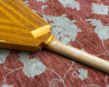 Load image into Gallery viewer, Epiphone &#39;58 Korina Flying V
