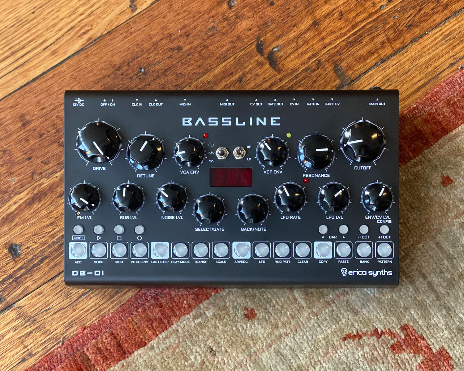 鍵盤楽器 Erica Synths Bassline Erica Synths Bassline DB-01 Desktop Bassline Synthesizer