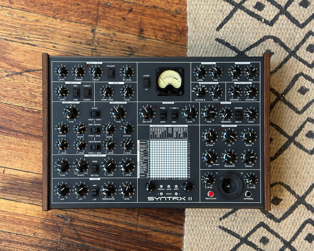Erica Synths SYNTRX II + Fitted Decksaver