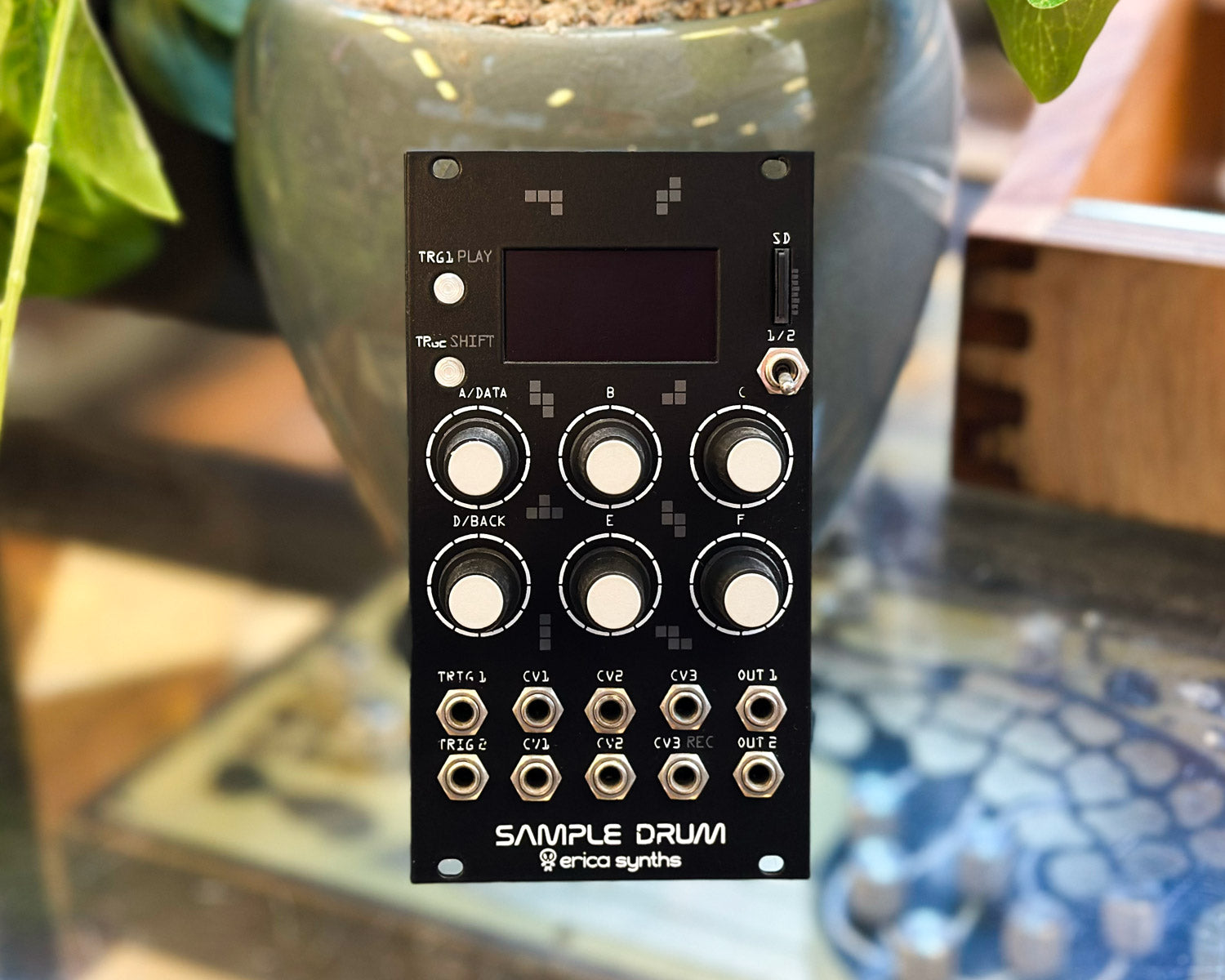 鍵盤楽器 Erica synths sample drum hqdefault_a60d8370-5299-49d6-