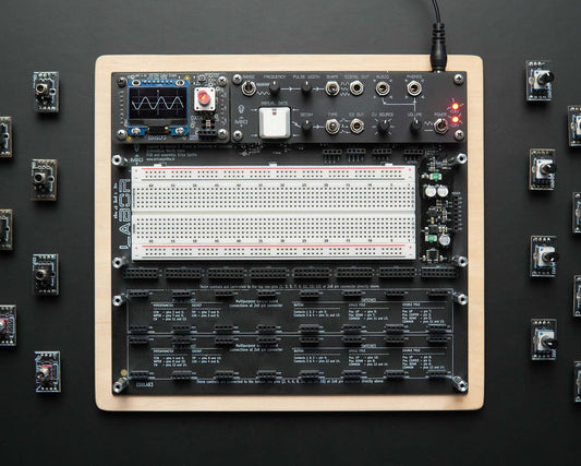 Erica Synths mki x es.edu LABOR Assembled