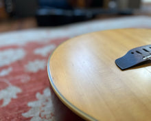 Load image into Gallery viewer, 1995 Eston WB810C/EQ Acoustic-Electric Fretless Bass
