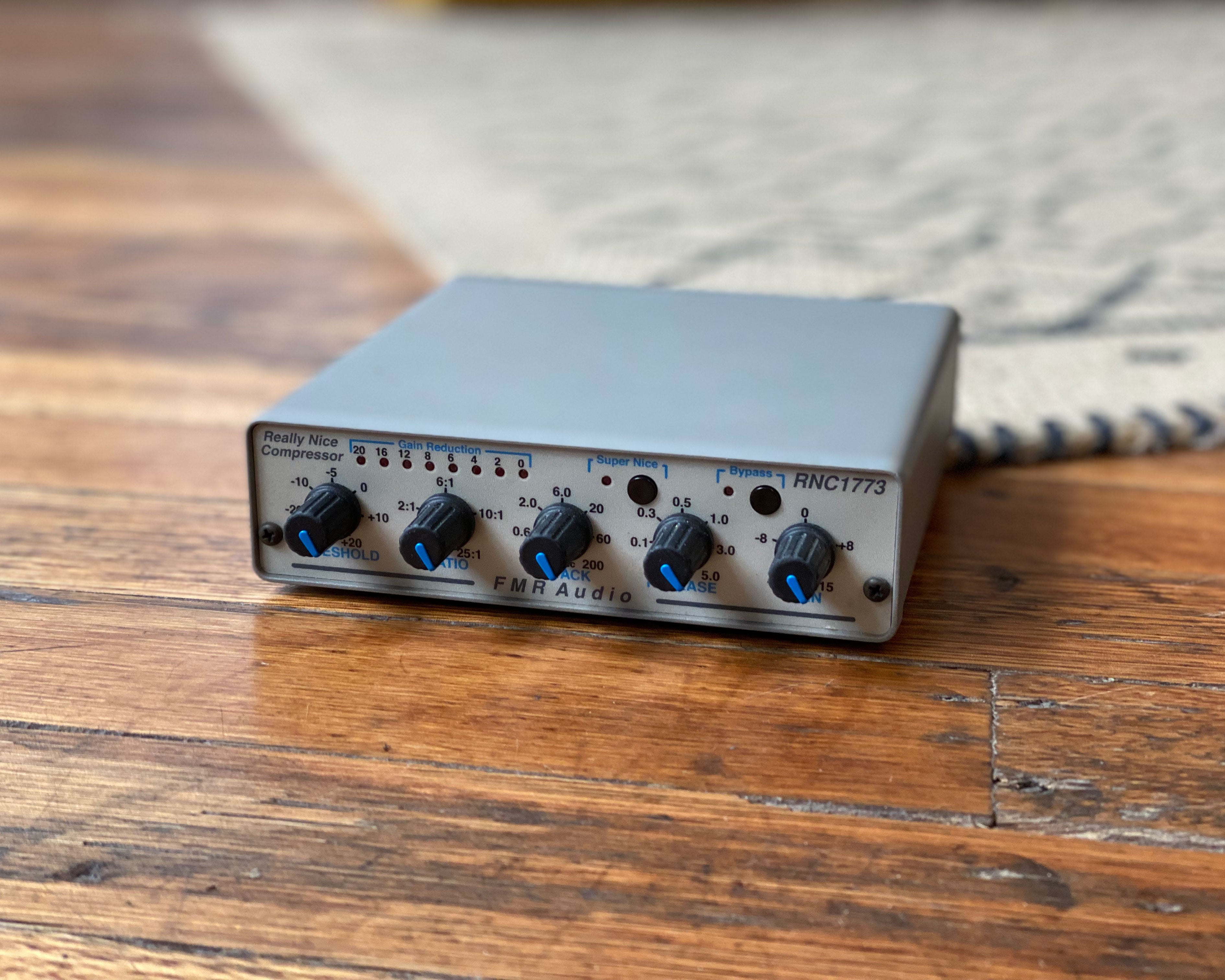 DTM・DAW Really Nice Compressor RNC1773 2000-09-fmr-1-