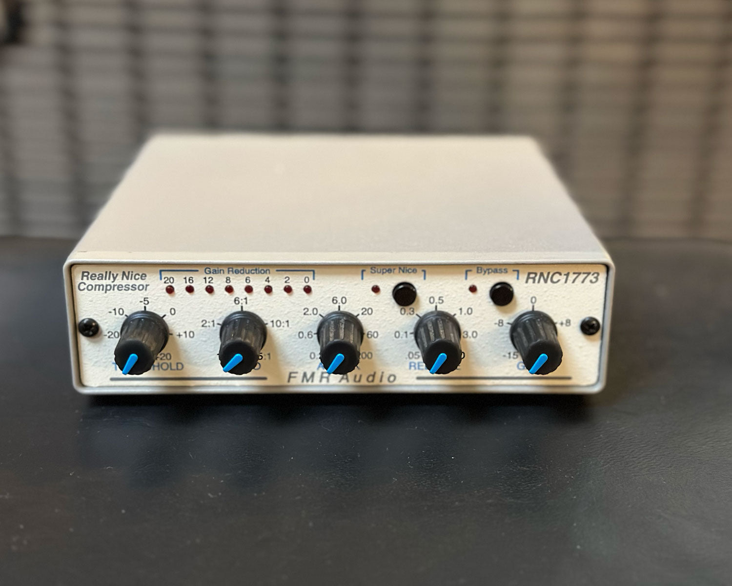 FMR Audio RNC1773 コンプレッサー FMR Audio RNC1773