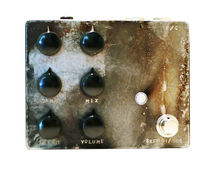 Load image into Gallery viewer, Limited Edition Fairfield Circuitry Special KFM Shallow Water K-Field Modulator
