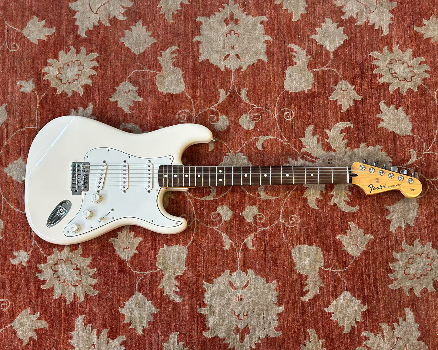 2012 Fender Standard Stratocaster - Arctic White