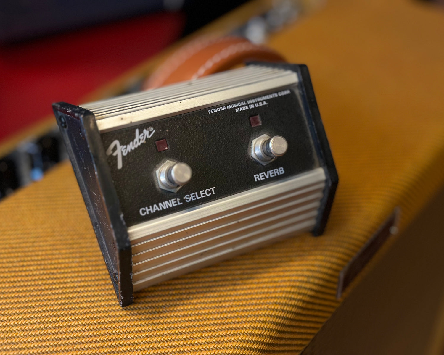 Fender 2-Button Footswitch Channel & Drive/More Drive - Made in 